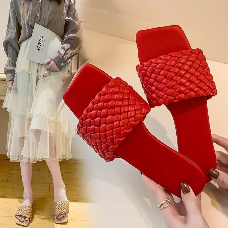 Yannie Sandals