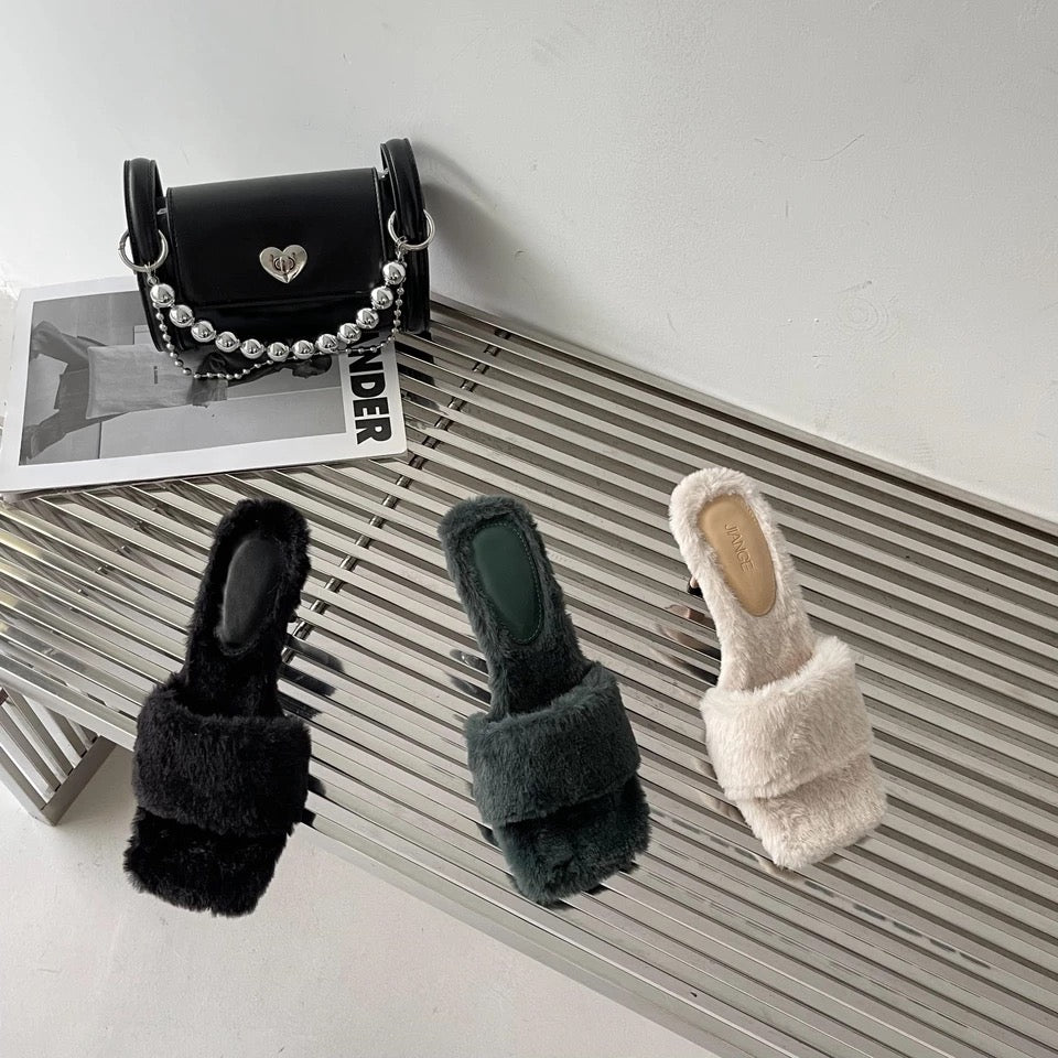 Obsessive Fur Mule