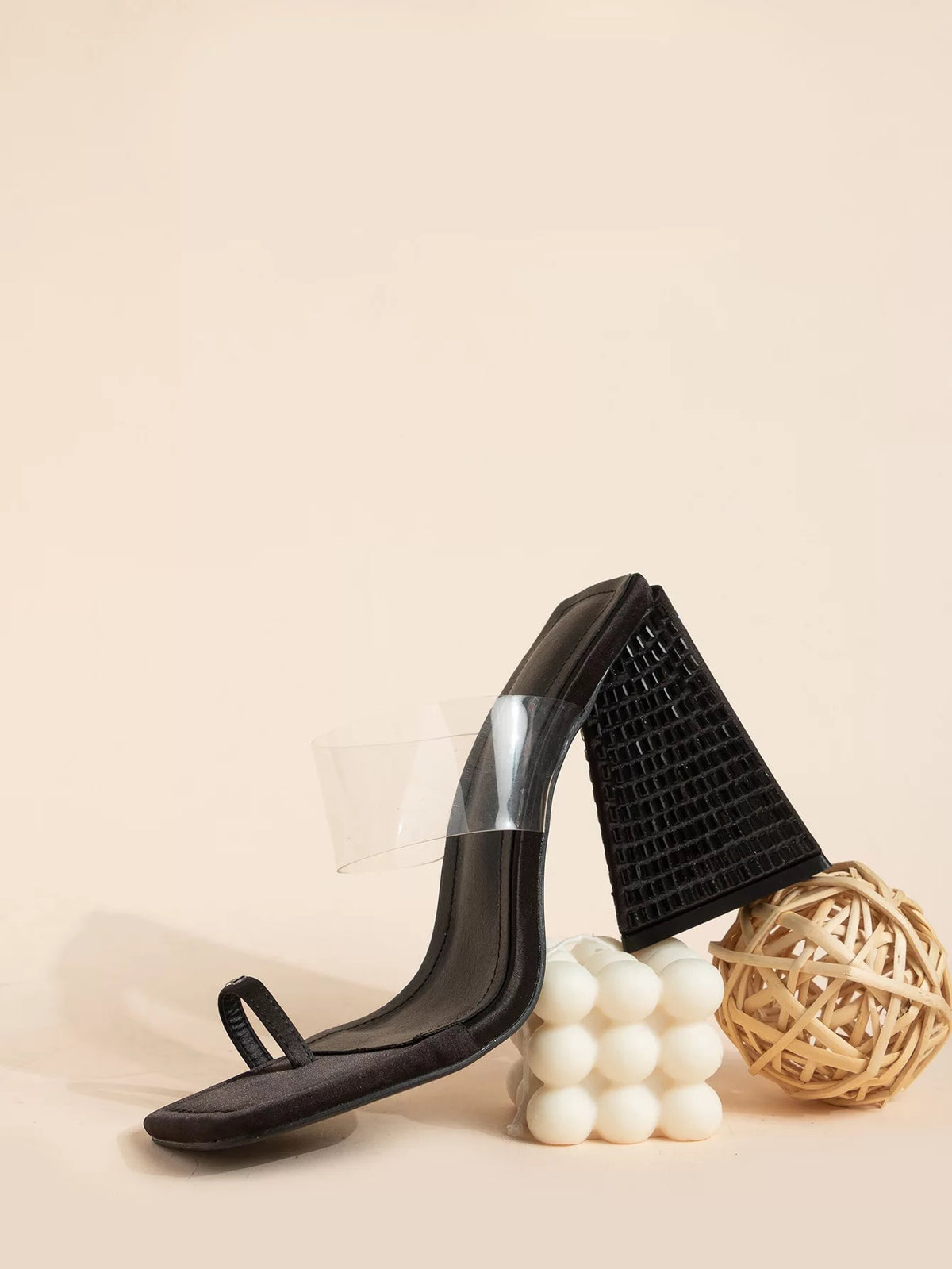 Spinerella Sandals