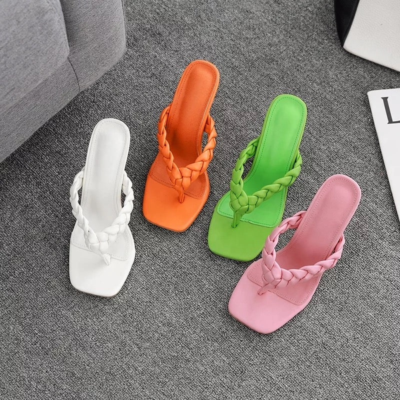 Sandra Thong Sandal