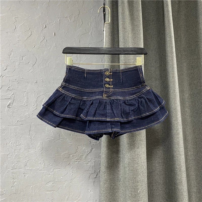 Oopsie Daisy Ruffle Shorts