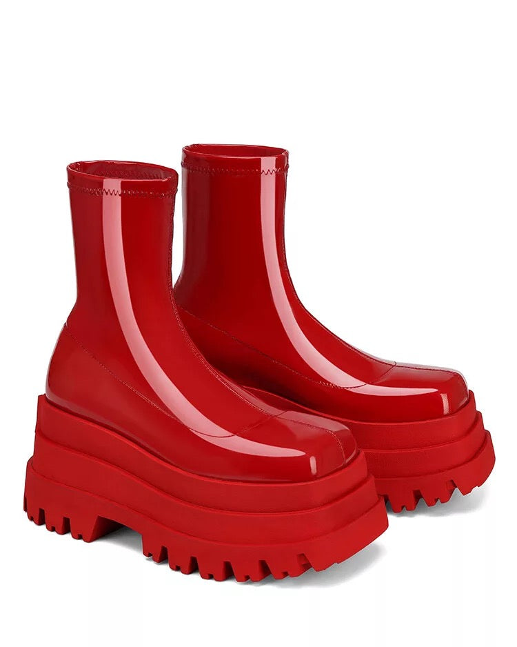 Milan Stomper Booties