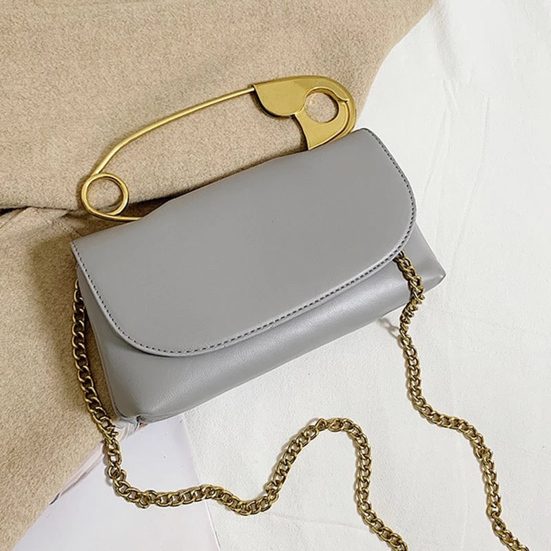 Safety Me Clutch